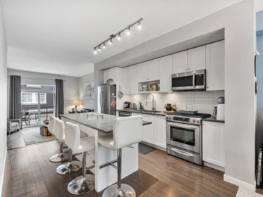 Kitchen Photo of 16 277 171 Street, Surrey, BC