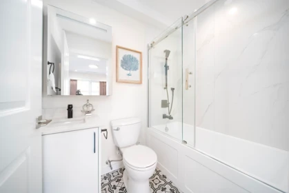 Hot Tub / Spa Photo of 7620 Gilley Avenue, Burnaby, BC