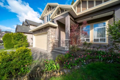 Swimming Pool Photo of 15959 110a Avenue, Surrey, BC