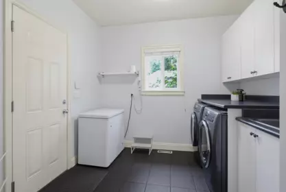 Laundry Room Photo of 21657 92b Avenue, Langley, BC