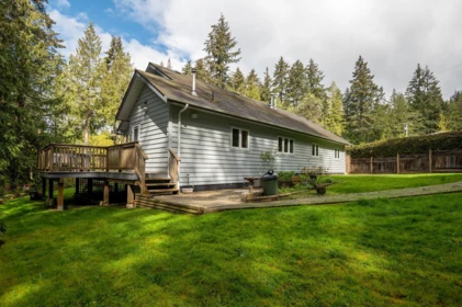 Outdoor Kitchen Photo of 1154 Flume Road, Roberts Creek, BC