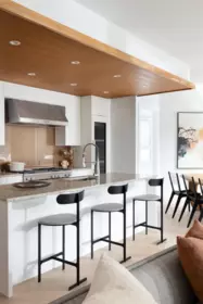 302 6707 Nelson Avenue, West Vancouver, BC, West Vancouver — Apartment/Condo for sale
