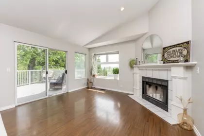 Mudroom Photo of 1221 Rochester Avenue, Coquitlam, BC