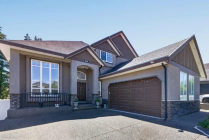 16758 86 Avenue, Surrey, BC, Surrey — Single Family Residence for sale