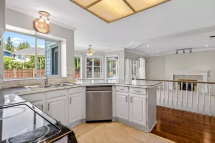 Breakfast Nook Photo of 654 Walnut Place, Coquitlam, BC