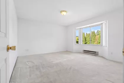 Powder Room Photo of 654 Walnut Place, Coquitlam, BC