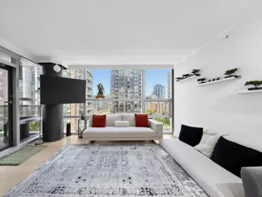 708 1050 Burrard Street, Vancouver, BC, Vancouver — Apartment/Condo for sale