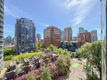 Loft / Bonus Room Photo of 708 1050 Burrard Street, Vancouver, BC