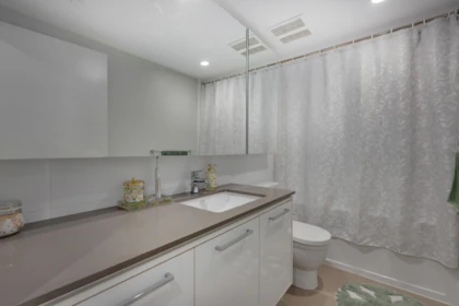 Guest Bathroom Photo of 2601 680 Seylynn Crescent, North Vancouver, BC