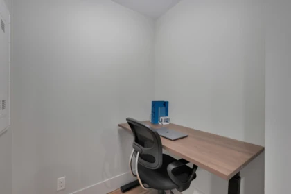 Powder Room Photo of 2601 680 Seylynn Crescent, North Vancouver, BC
