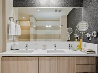 Guest Bathroom Photo of 411 3602 Aldercrest Drive, North Vancouver, BC