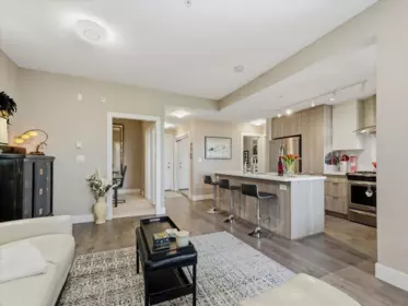 Kitchen Photo of 411 3602 Aldercrest Drive, North Vancouver, BC