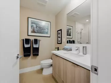 Office / Den Photo of 411 3602 Aldercrest Drive, North Vancouver, BC