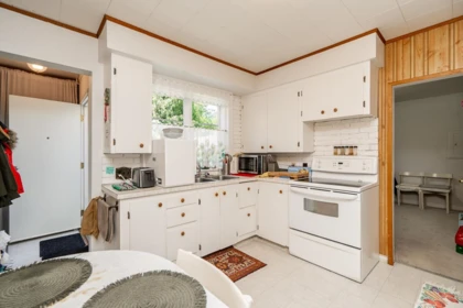 Breakfast Nook Photo of 715 Roderick Avenue, Coquitlam, BC