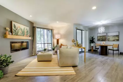 10532 Holly Park Lane, Surrey, BC, Surrey — Townhouse for sale