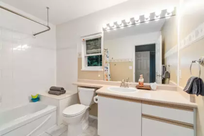 Mudroom Photo of 30 2590 Panorama Drive, Coquitlam, BC