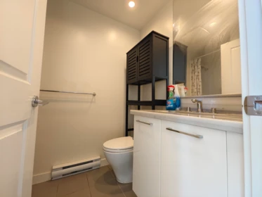 Office / Den Photo of 1908 4880 Bennett Street, Burnaby, BC