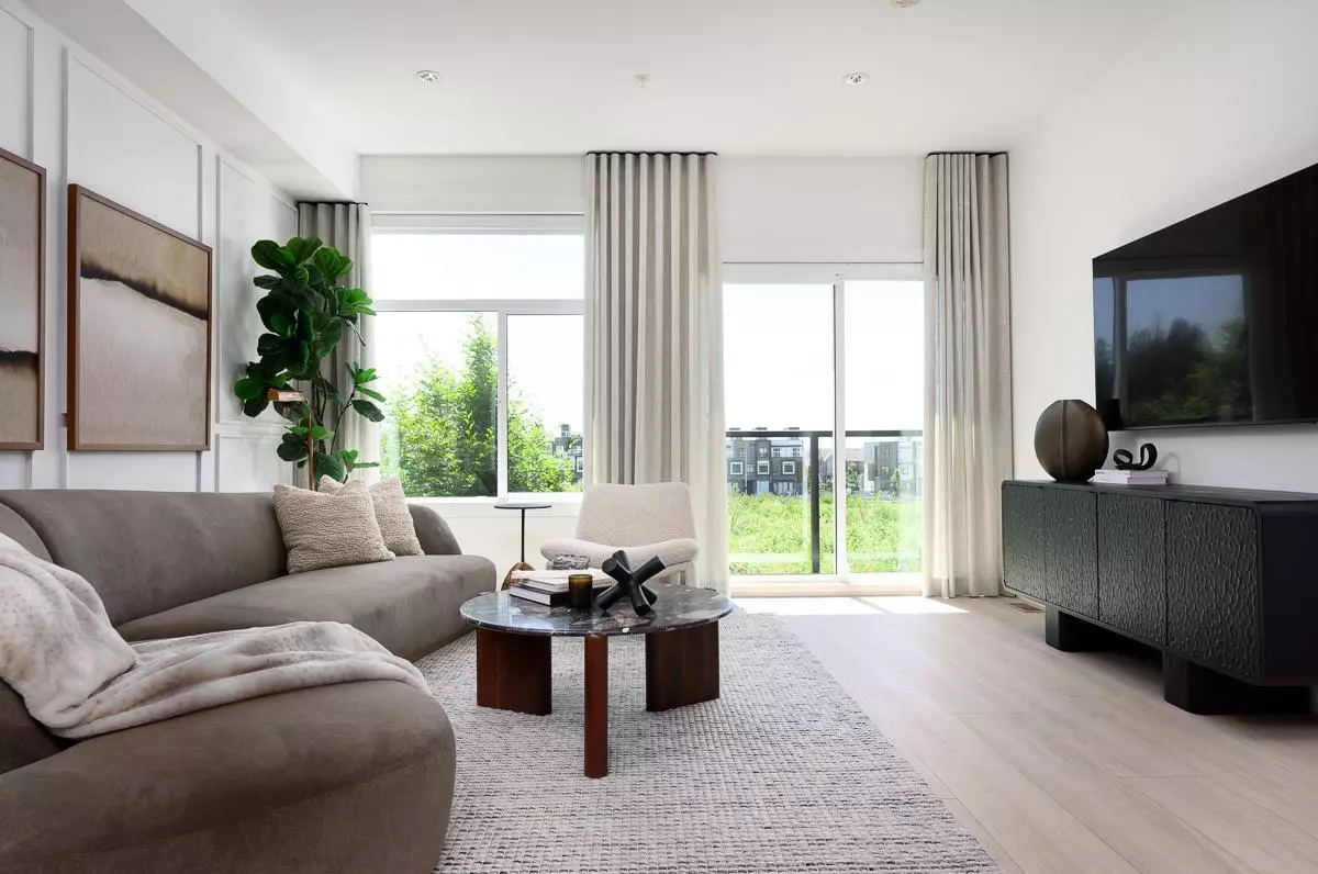 Family Room Photo of 53 20335 70a Avenue, Langley, BC