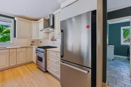 Laundry Room Photo of 2248 136 Street, Surrey, BC