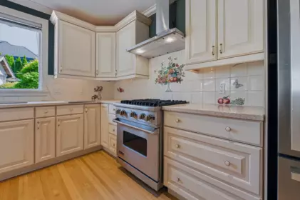 Primary Bathroom Photo of 2248 136 Street, Surrey, BC