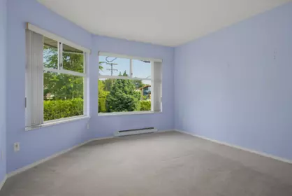 Front Yard Photo of 178 16080 82 Avenue, Surrey, BC