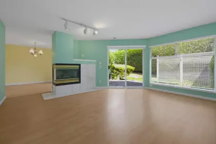 Walk-In Closet Photo of 178 16080 82 Avenue, Surrey, BC