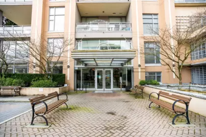 1908 280 Ross Drive, New Westminster, BC, New Westminster — Apartment/Condo for sale