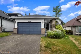 21558 86a Crescent, Langley, BC
