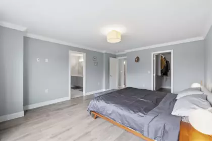 Hallway Photo of 39 15633 Mountain View Drive, Surrey, BC