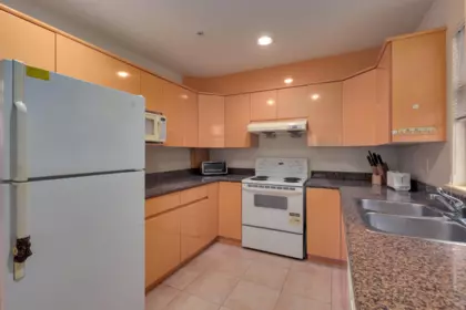 Breakfast Nook Photo of 8369 Shaughnessy Street, Vancouver, BC