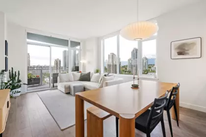 1507 4433 Alaska Street, Burnaby, BC, Burnaby — Apartment/Condo for sale