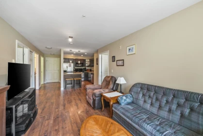 212 5438 198 Street, Langley, BC, Langley — Apartment/Condo for sale