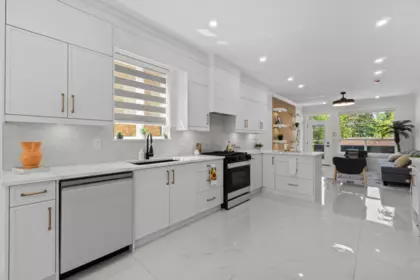Kitchen Photo of 8073 18th Avenue, Burnaby, BC