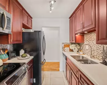 608 555 W 28th Street, North Vancouver, BC, North Vancouver — Townhouse for sale