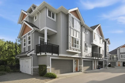 Hallway Photo of 30 20856 76 Avenue, Langley, BC