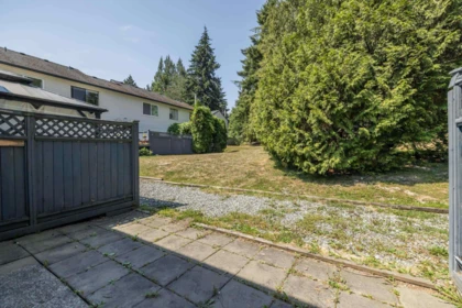 Front Yard Photo of 87 6665 138 Street, Surrey, BC