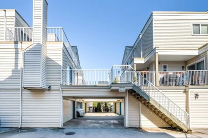 165 10077 156 Street, Surrey, BC, Surrey — Townhouse for sale