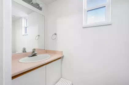 Powder Room Photo of 165 10077 156 Street, Surrey, BC