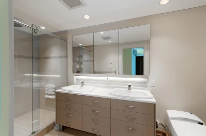 Laundry Room Photo of 6175 Nelson Avenue, West Vancouver, BC