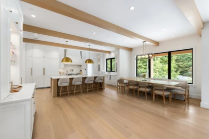 Breakfast Nook Photo of 4597 Woodgreen Drive, West Vancouver, BC