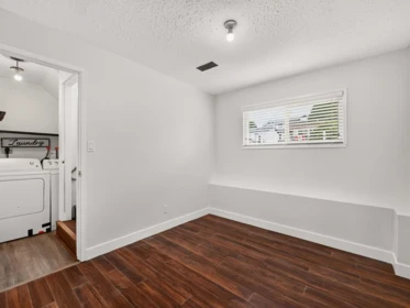 Powder Room Photo of 2068 Ridgeway Street, Abbotsford, BC