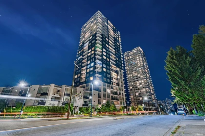 2402 13359 Old Yale Road, Surrey, BC, Surrey — Apartment/Condo for sale