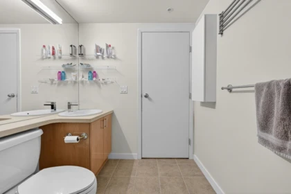 1505 193 Aquarius Mews, Vancouver, BC, Vancouver — Apartment/Condo for sale