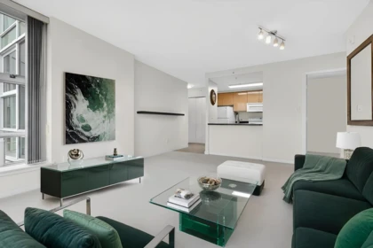 Kitchen Island Photo of 1505 193 Aquarius Mews, Vancouver, BC