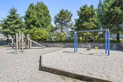 Garden / Landscaping Photo of 171 3031 Williams Road, Richmond, BC