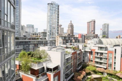 1009 688 Abbott Street, Vancouver, BC, Vancouver — Apartment/Condo for sale