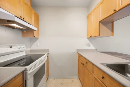 Kitchen Photo of 110 20350 54 Avenue, Langley, BC