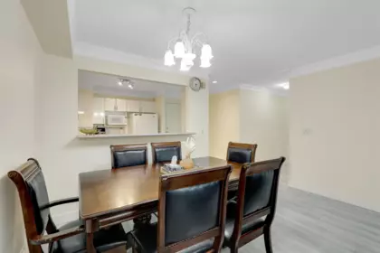 Entry Foyer Photo of 207 6385 121 Street, Surrey, BC
