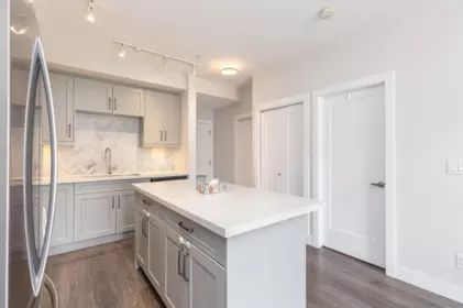 303 14605 Mcdougall Drive, Surrey, BC, Surrey — Apartment/Condo for sale