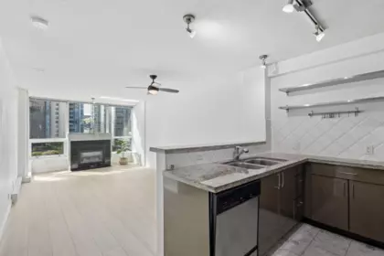 Living Room Photo of 903 1328 W Pender Street, Vancouver, BC